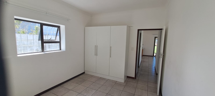 To Let 2 Bedroom Property for Rent in Kleinmond Western Cape